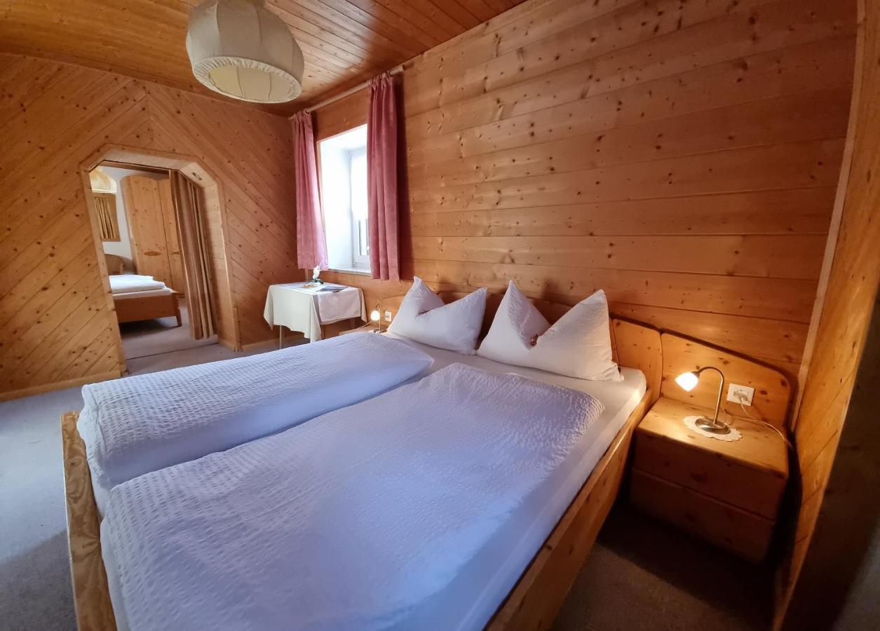 Готель Reiterhof Edelweiss Сан-Дженезіо-Атезіно Екстер'єр фото